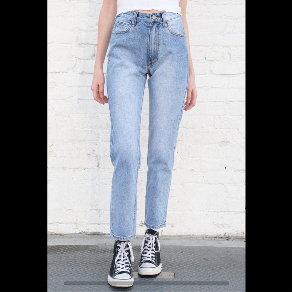 Brandy Melville Jane Light Wash Jeans